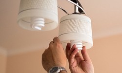 Key Factors for Choosing Expert Light Fixing Services