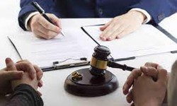 What to Look for in a Divorce Lawyer in Delhi