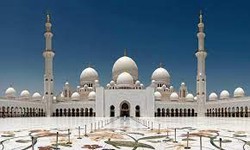 Explore the Wonders of Abu Dhabi with an Unforgettable City Tour