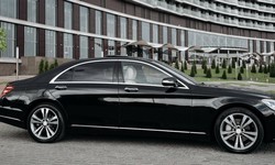 "Luxury in Motion: Unveiling the Prestige of Chauffeurs in Melbourne"