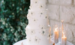 Unleashing the Beauty of Buttercream Flowers: LILA Cake Shop's Expertise