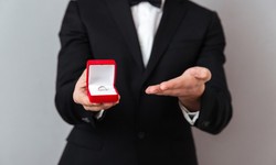 Unveiling Elegance: The Art of Choosing Men's Rings