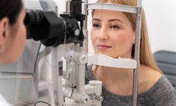 Disorders Associated With The Retina And Vitreous: Symptoms And Treatment