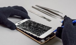 iPhone Broken LCD Screen Replacement in Dubai "045864033"