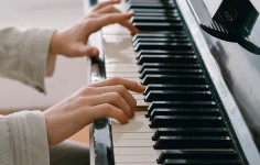 Is It Worth Paying for Piano Lessons?