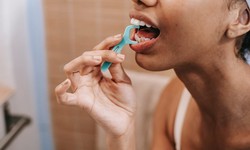 WHY IS IT IMPORTANT TO FLOSS YOUR TEETH IF BRUSHING ONLY IS NOT ENOUGH??