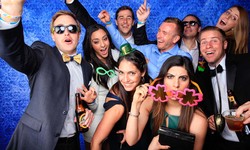 Essential Tips for Booking Your First Photo Booth Event
