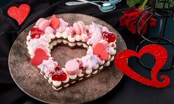 Celebrate Love with a Valentine’s Day Cake