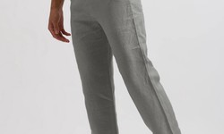 Men's trousers that are essential for effortless style are Linen Luxe.