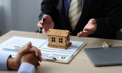 Mortgage Brokers vs. Online Lenders: Which is Right for You?