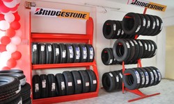 The Ultimate Guide to Choosing the Right Tyre Dealer in Noida