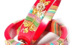 Jewels of Tradition: Bridal Lakh Bangles for the Timeless Bride