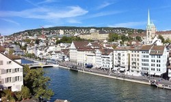 What is the best time to visit Switzerland?