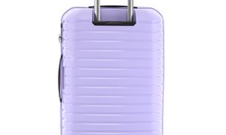 Traveling in Style: Fashionable Suitcases for Every Budget