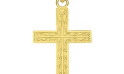 What to Look for When Choosing a High-Quality Women's Crucifix Necklace?