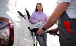 Why Are Mobile Fueling Services Like Booster Gas Becoming Essential for Modern Consumers?
