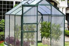 Heavy duty greenhouse