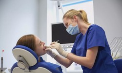Periodontist vs. Dentist: Understanding the Difference