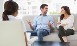 Enhancing Relationship Dynamics: The Role of Communication Therapy for Couples