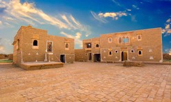 Exploring Jaisalmer: The Golden Fort and Desert Adventure