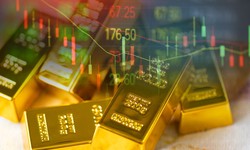 Using Gold Trading Signals for Portfolio Diversification