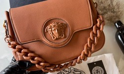 Premium Quality handbags: Women's handbags online shopping in India