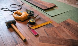 Can A Flooring Contractor Help You Choose A Hardwood Floor Finish?