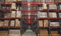 How do I know if a fulfillment center is experienced in customs clearance?