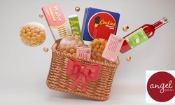 Reasons to Choose a Food Basket as a Thoughtful Gift Hamper