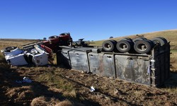 Understanding the Role of Truck Accident Lawyers