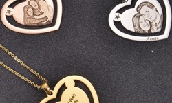 Craftsmanship and Quality: What to Look for in a Custom Name Necklace