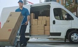 Seamless Solutions: Couriers in Leatherhead Enhancing Delivery Efficiency