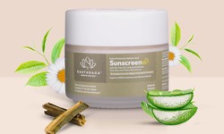 Protect Your Face with Organic Sunscreen Online by Earthraga