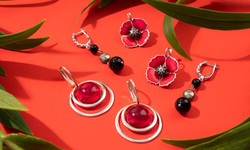 Tips for Pairing Diamond Hoop Earrings With Other Jewellery