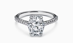 How do I find the right size for my Vrai engagement ring?