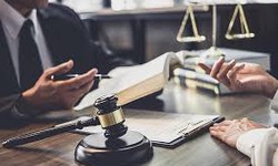 Understanding the Role of Lawyers in Dubai