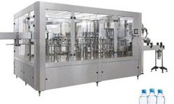 Choosing the Right Water Filling Machine for Your Operation