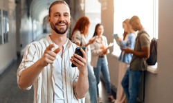 SMS Marketing vs Mobile Marketing: Understanding the Differences and Benefits