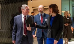 Labour for closer EU ties, but wary of Brexit wounds