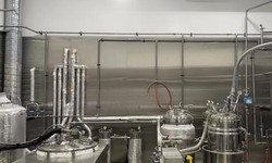 The Importance of High-Quality Mixing and Storage Tanks in Industrial Processes