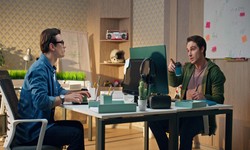 Freelance Web Designers vs. Agencies: Who’s Really Overcharging You?