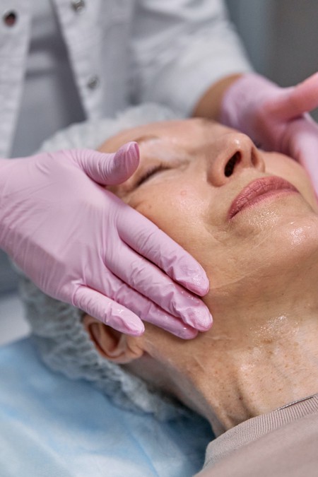 How Can Plasma Therapy Help Your Skin?