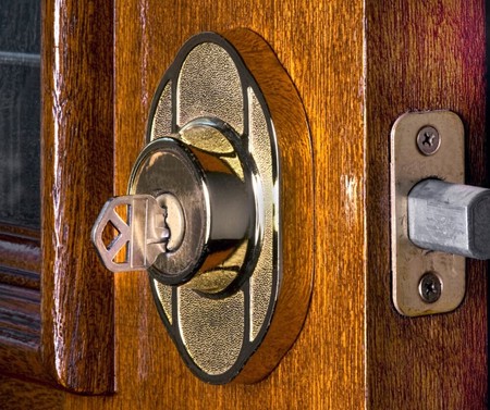 Types of Locks and How to Choose the Right one for Your Home