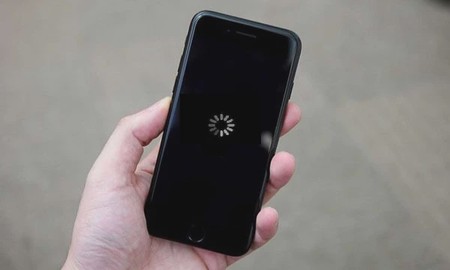 How to Fix iPhone 11 Stuck on Black Screen with Spinning Wheel
