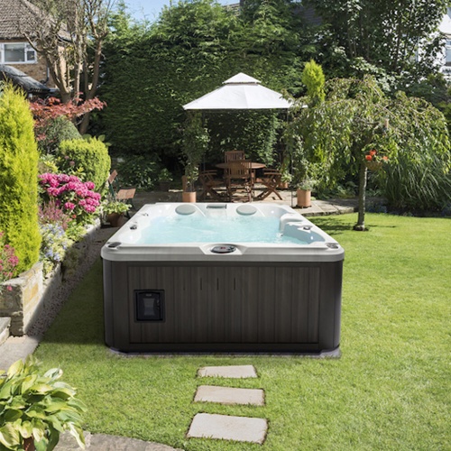 Small Hot Tubs- How to Choose The Best Placement for Them