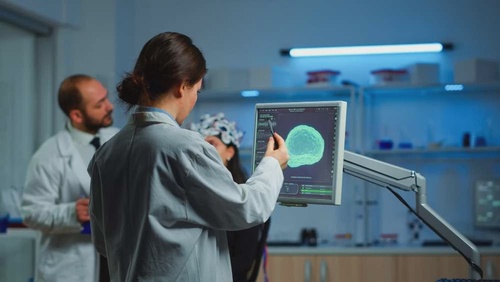 The Role Of AI Technology In BioMedical Engineering - A Guide For 2022