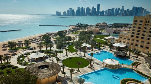 Which Hotels you must Visit in Doha – With Swimming Pools