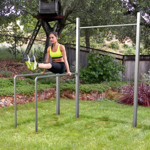 What are the common types of stainless steel fitness equipment?