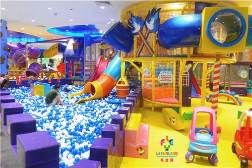 How to choose indoor children's play equipment for different age groups?