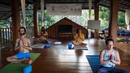 Find Out How To Become A Yoga Teacher In Chiang Mai, Thailand